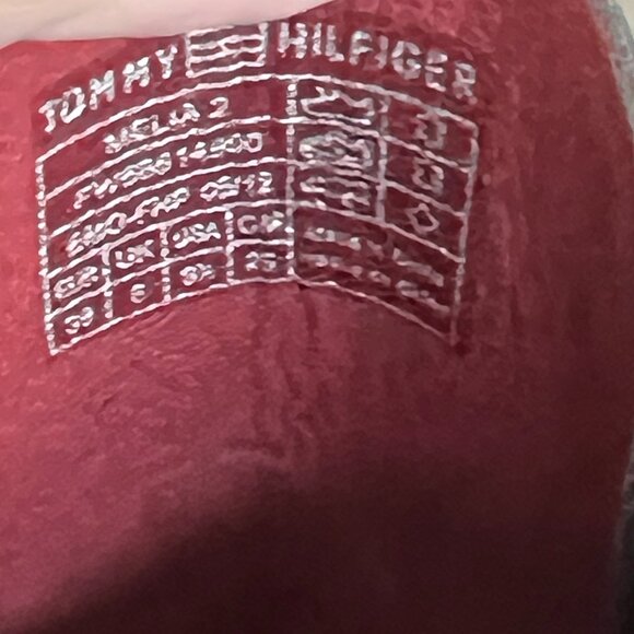 Tommy Hilfiger heels - Picture 9 of 10